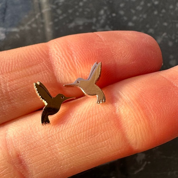 ROSE GOLD Hummingbird Stainless Steel Stud Earrings With Gift Bag - Picture 3 of 5